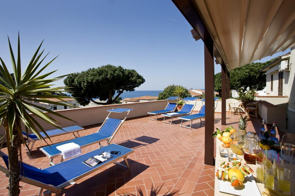 Hotel Corallo Pomonte Exterior photo