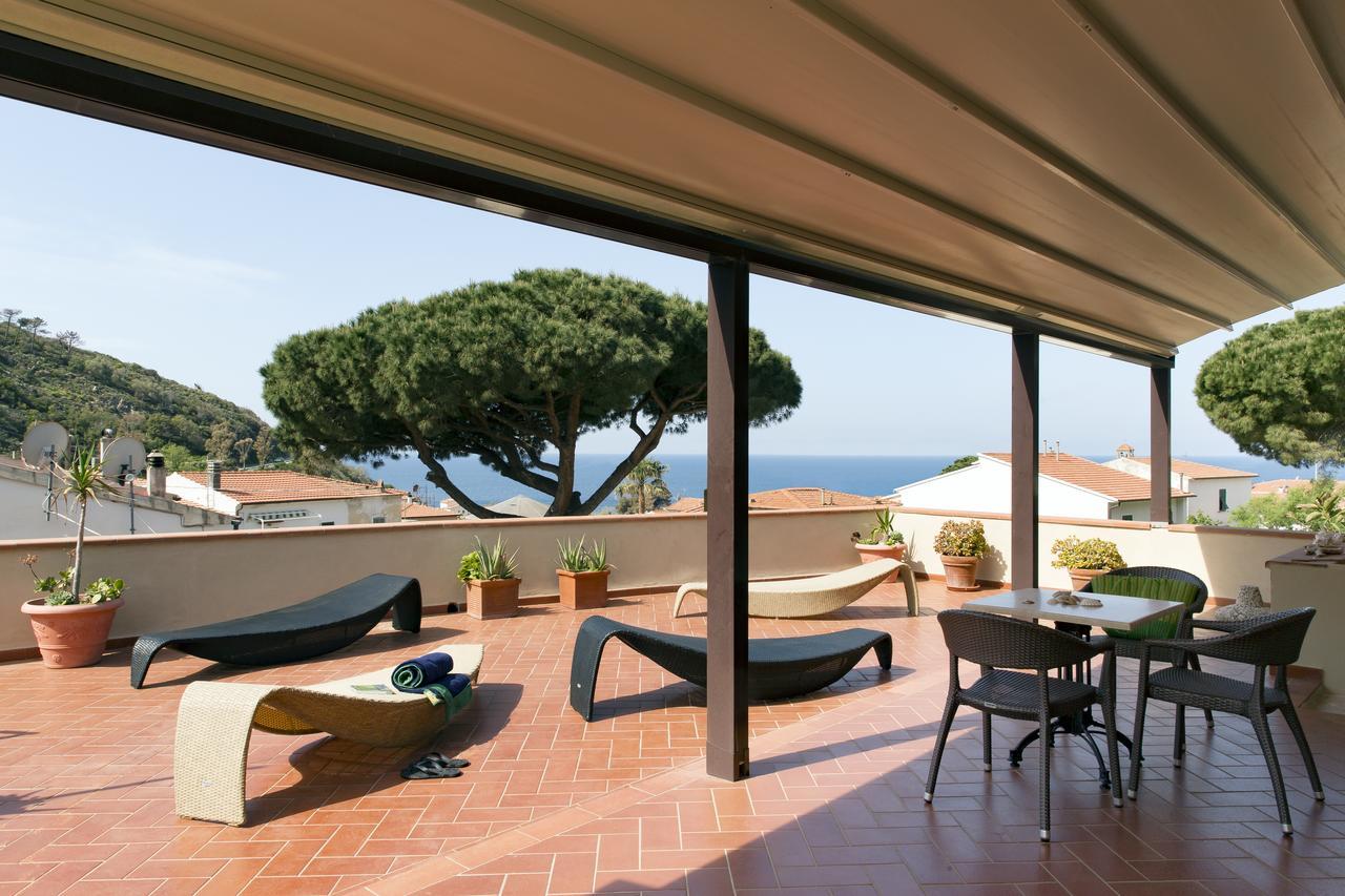 Hotel Corallo Pomonte Exterior photo